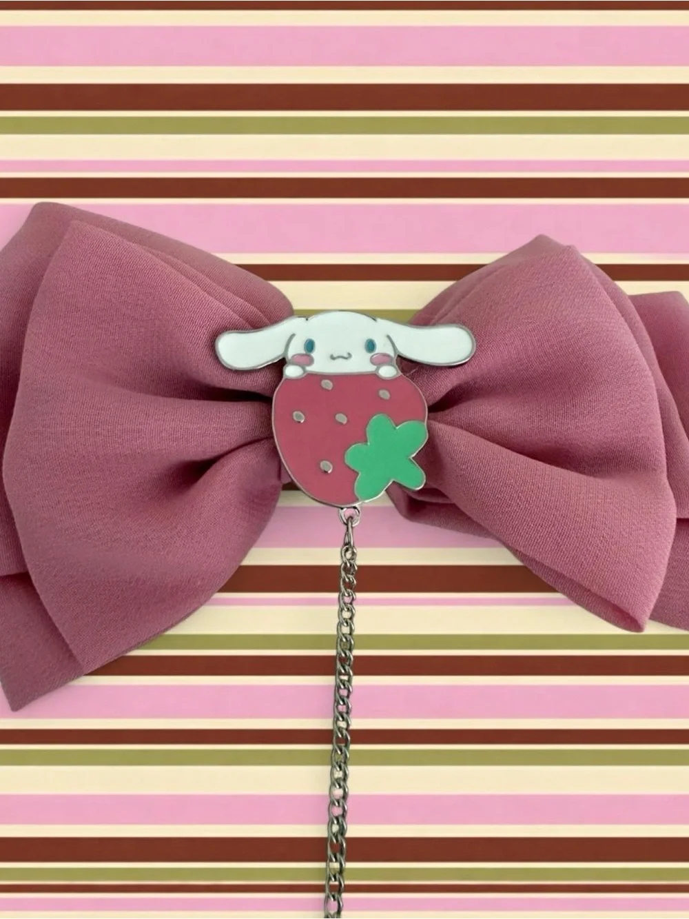 Sanrio Cinnamoroll Hello Kitty Pink bow hair clip with strawberry